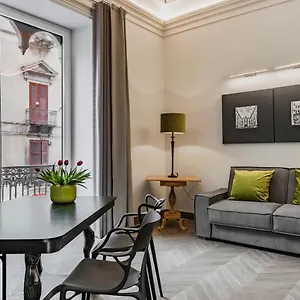 Ferrini - Etnea Portrait Apartment Catania